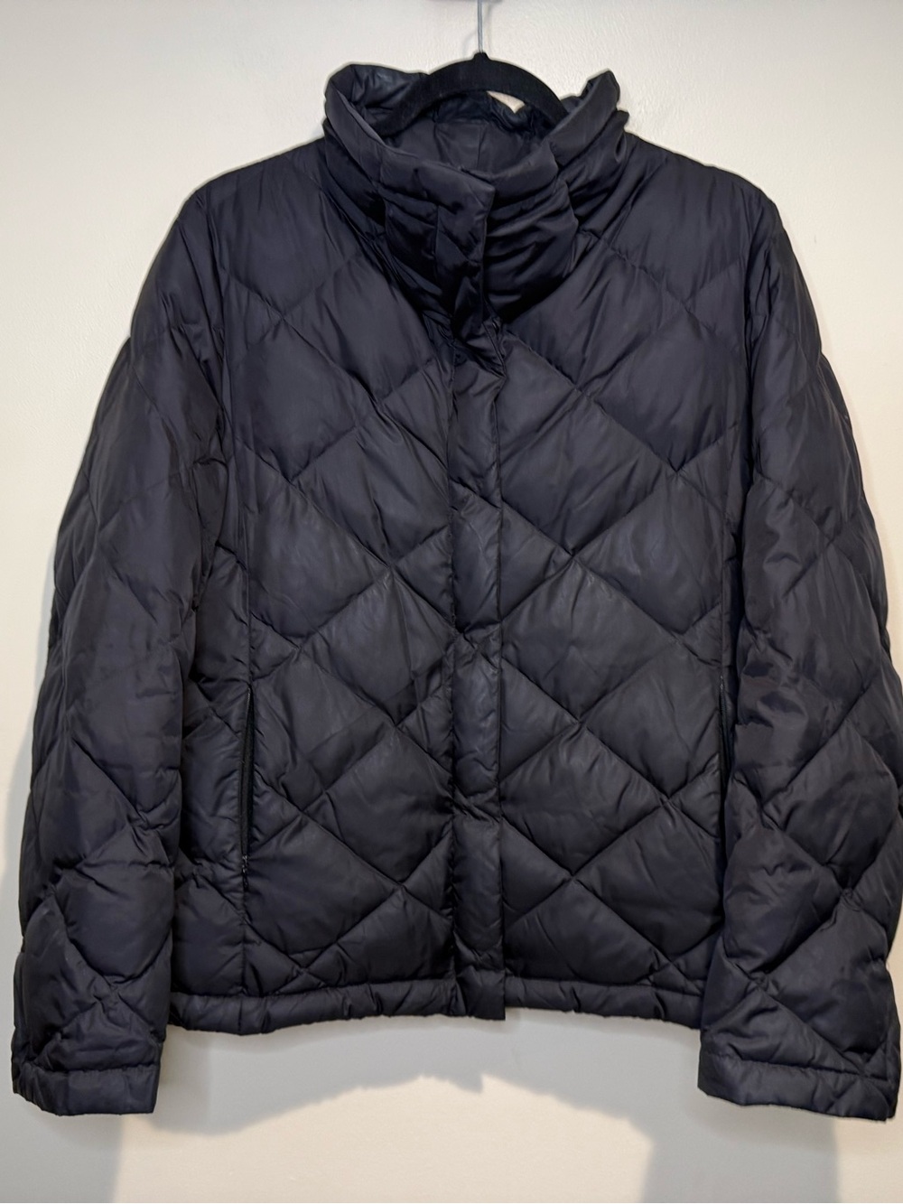 Eileen Fisher Diamond-Quilted goose Down puffer Jacket size medium